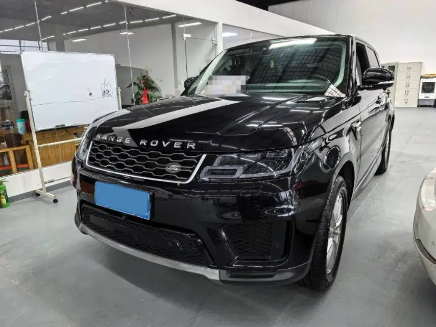 2019 LAND ROVER view 1