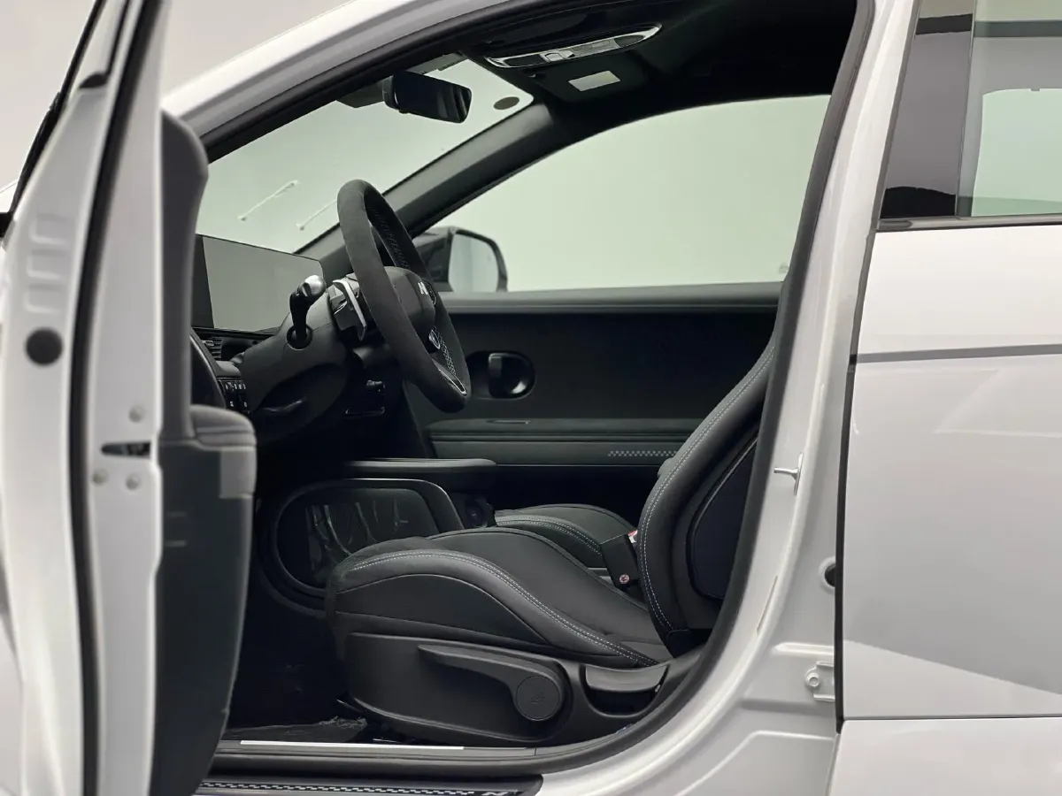 2023 Hyundai Elantra N 2.0T 276HP L4 8DCT,autocango,china used car exporter,china ev exporter,chinese used car exporter,chinese used ev exporter