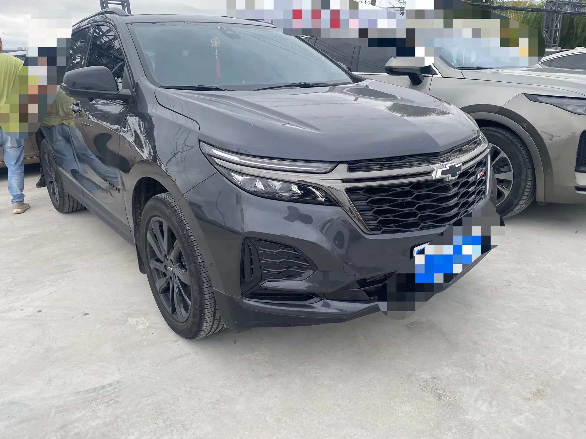 2022 CHEVROLET EQUINOX thumbnail 2