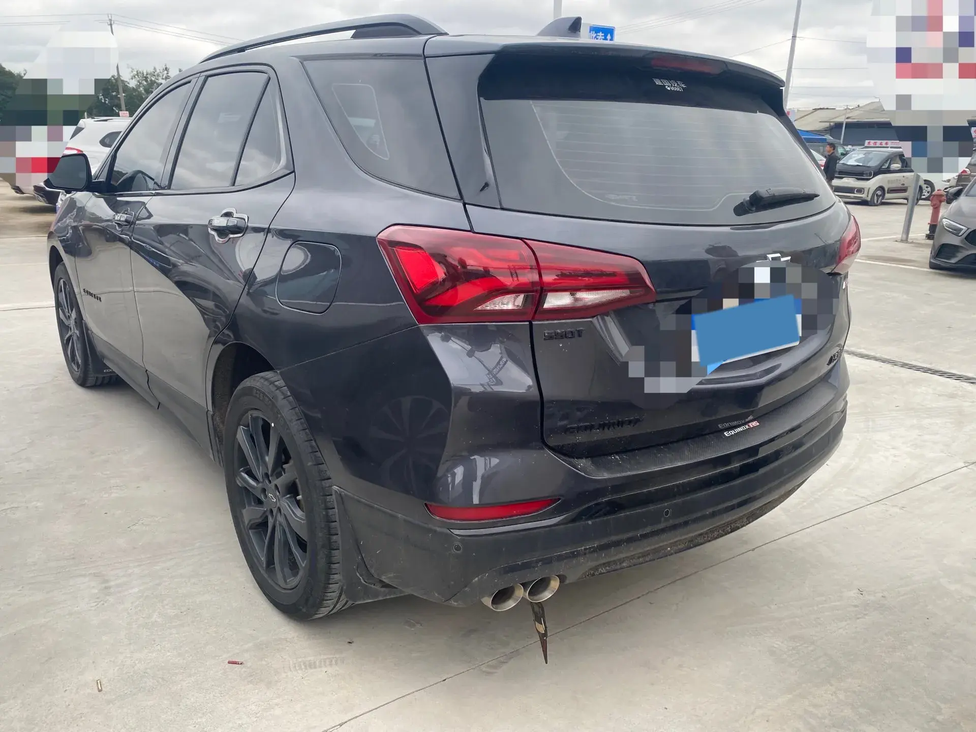 2022 CHEVROLET EQUINOX thumbnail 3