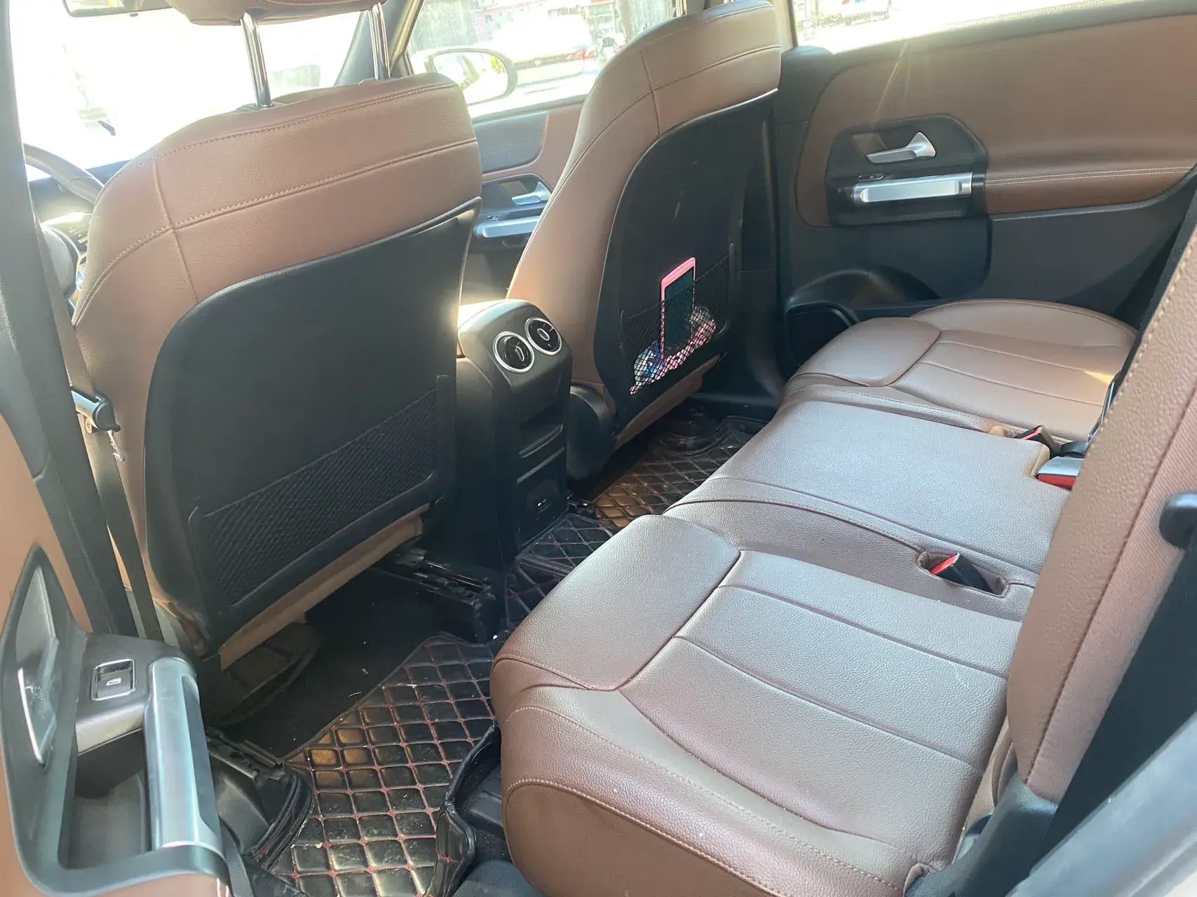 2021 MERCEDES-BENZ GLB thumbnail 4