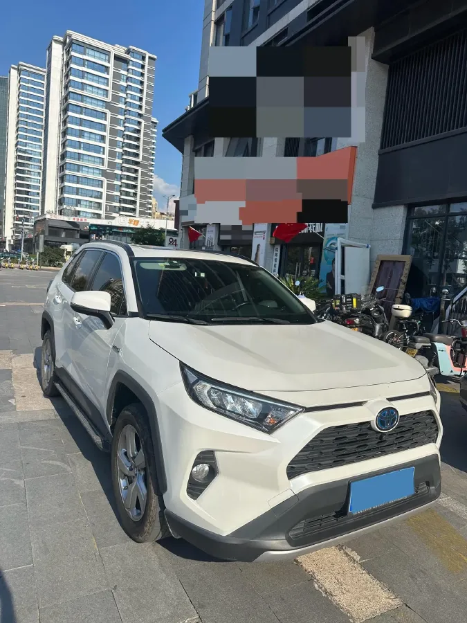 2022 Toyota RAV4 Hybird E+ 2.5L 180HP L4 E-CVT PHEV 15.984KWH,autocango,china used car exporter,china ev exporter,chinese used car exporter,chinese used ev exporter