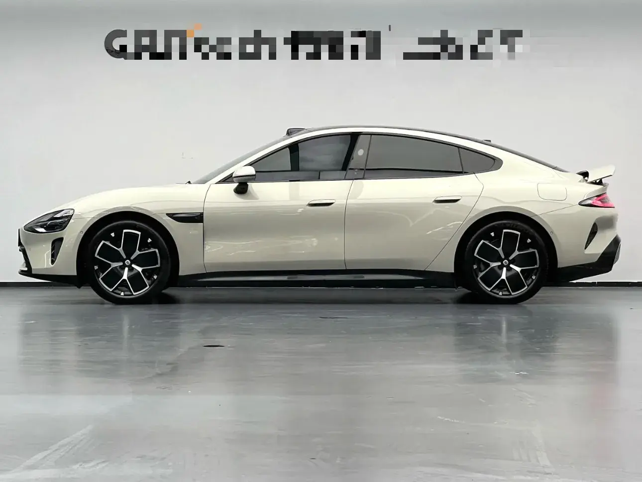 2024 MI SU7 thumbnail 2