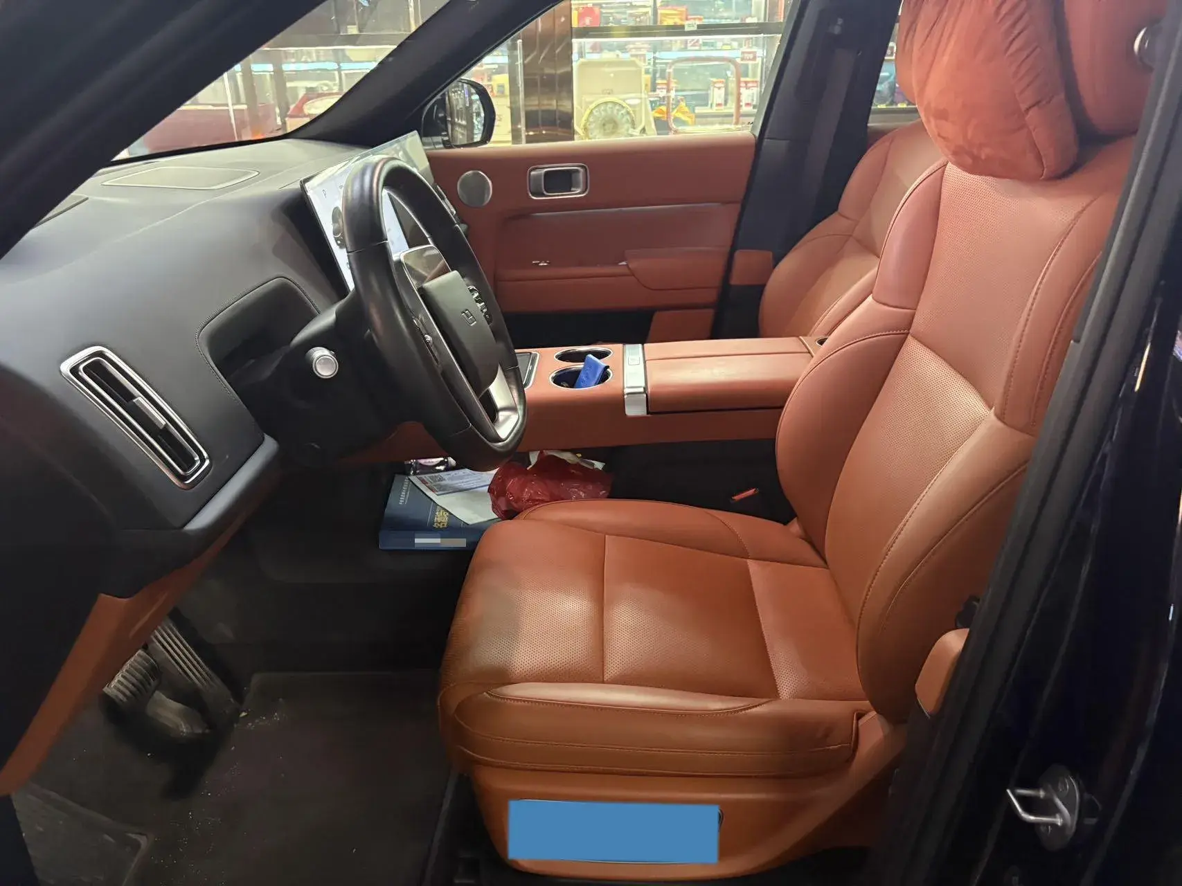 2022 LI L9 thumbnail 3