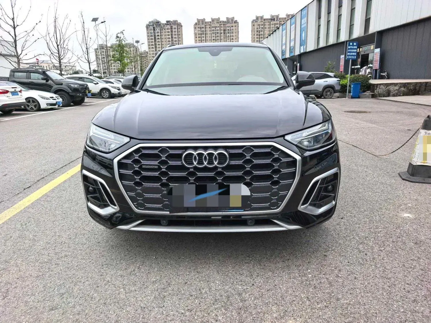 2022 AUDI Q5L thumbnail 2