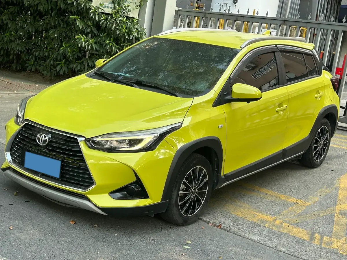 2021 Toyota Yaris L 1.5L 112HP L4 CVT 2021 Toyota Yaris L 1.5L 112HP L4 CVT