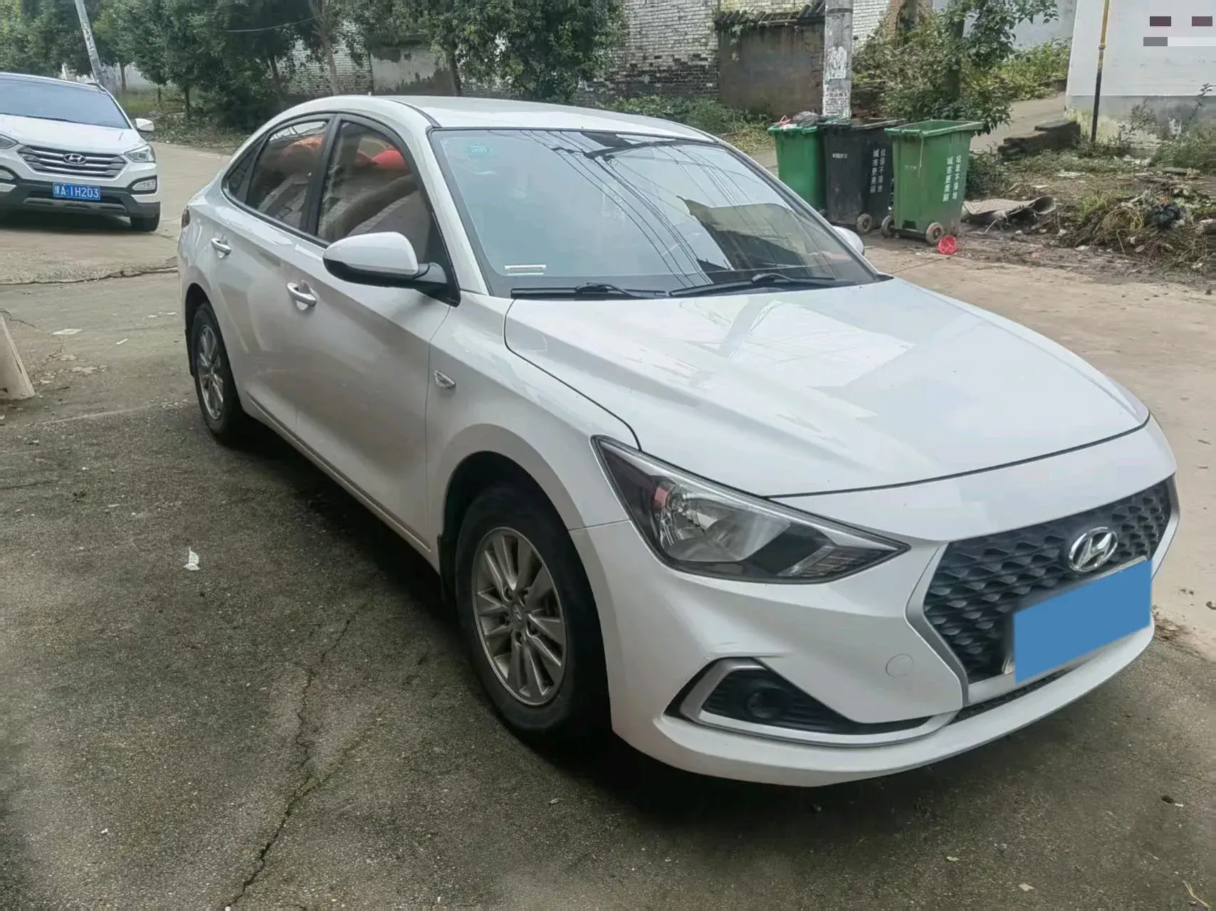 2018 HYUNDAI CELESTA thumbnail 2