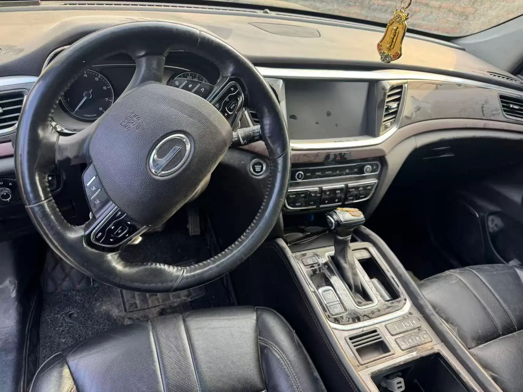 2017 GAC TRUMPCHI thumbnail 3