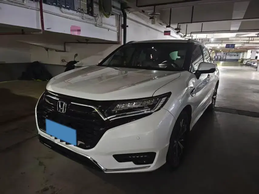 2020 HONDA UR-V view 1