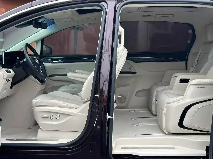 2023 BUICK GL8 thumbnail 4