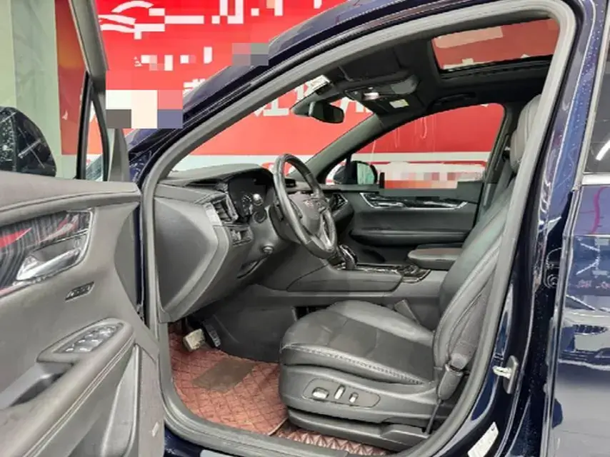 2021 CADILLAC XT6 thumbnail 2