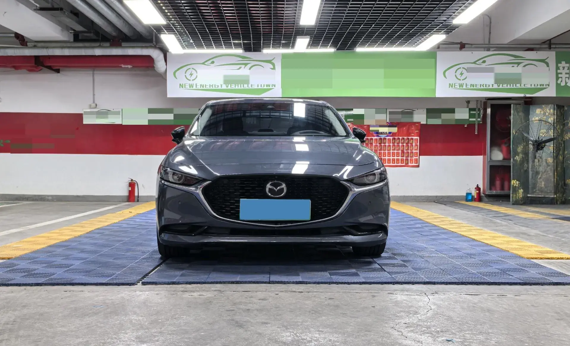 2022 MAZDA 3 thumbnail 2