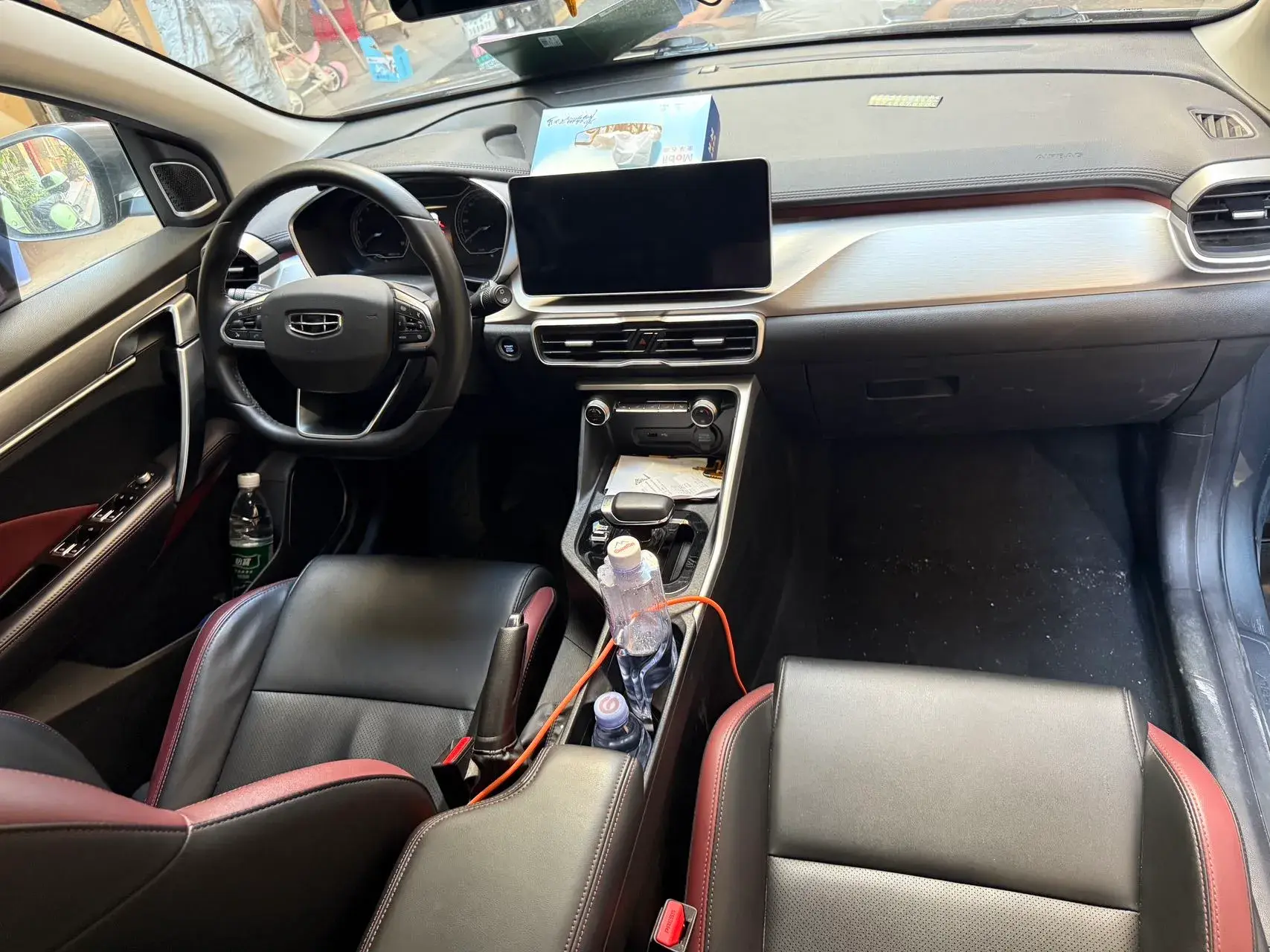 2021 GEELY COOLRAY thumbnail 4