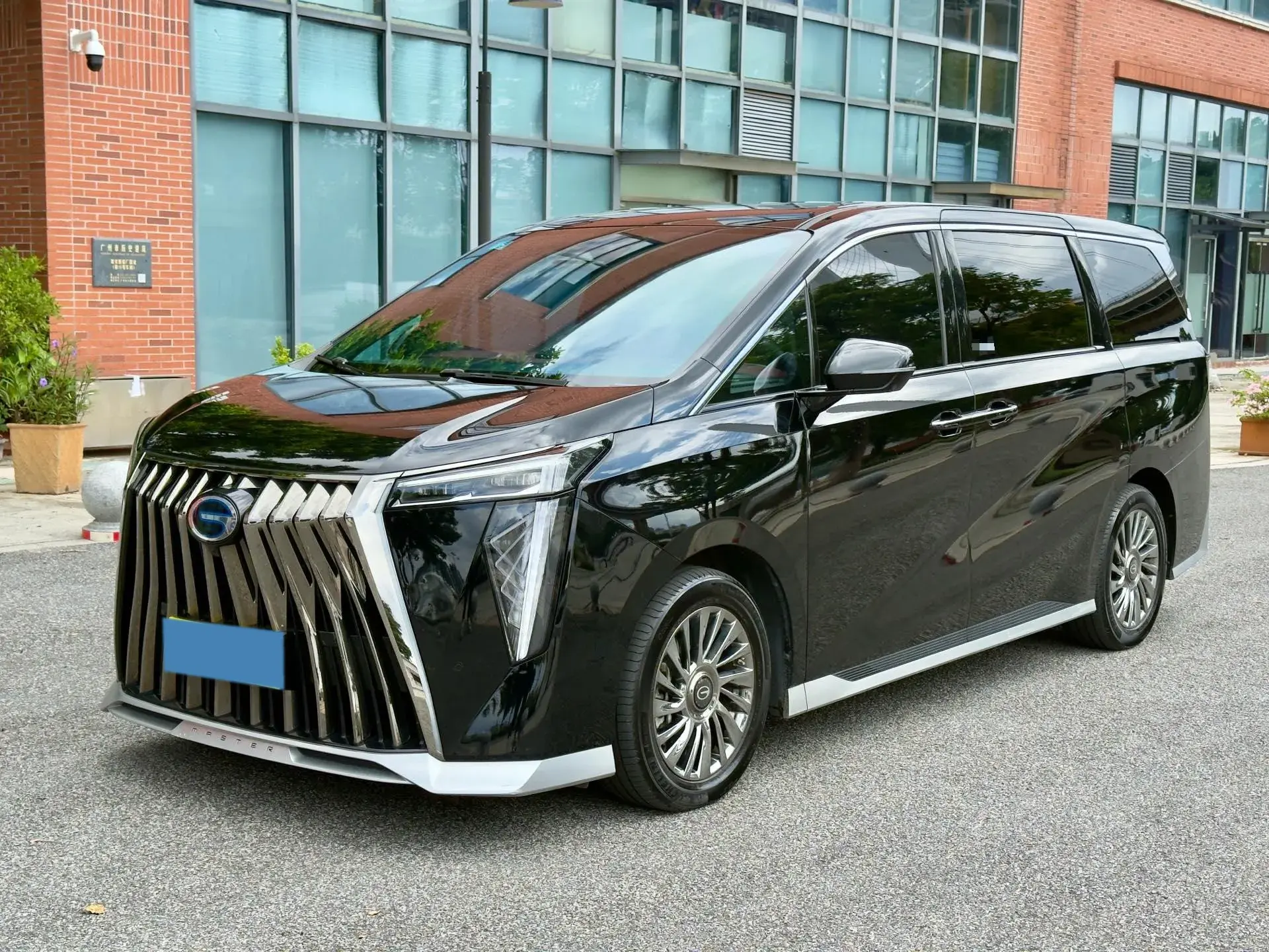 2023 GAC TRUMPCHI view 1