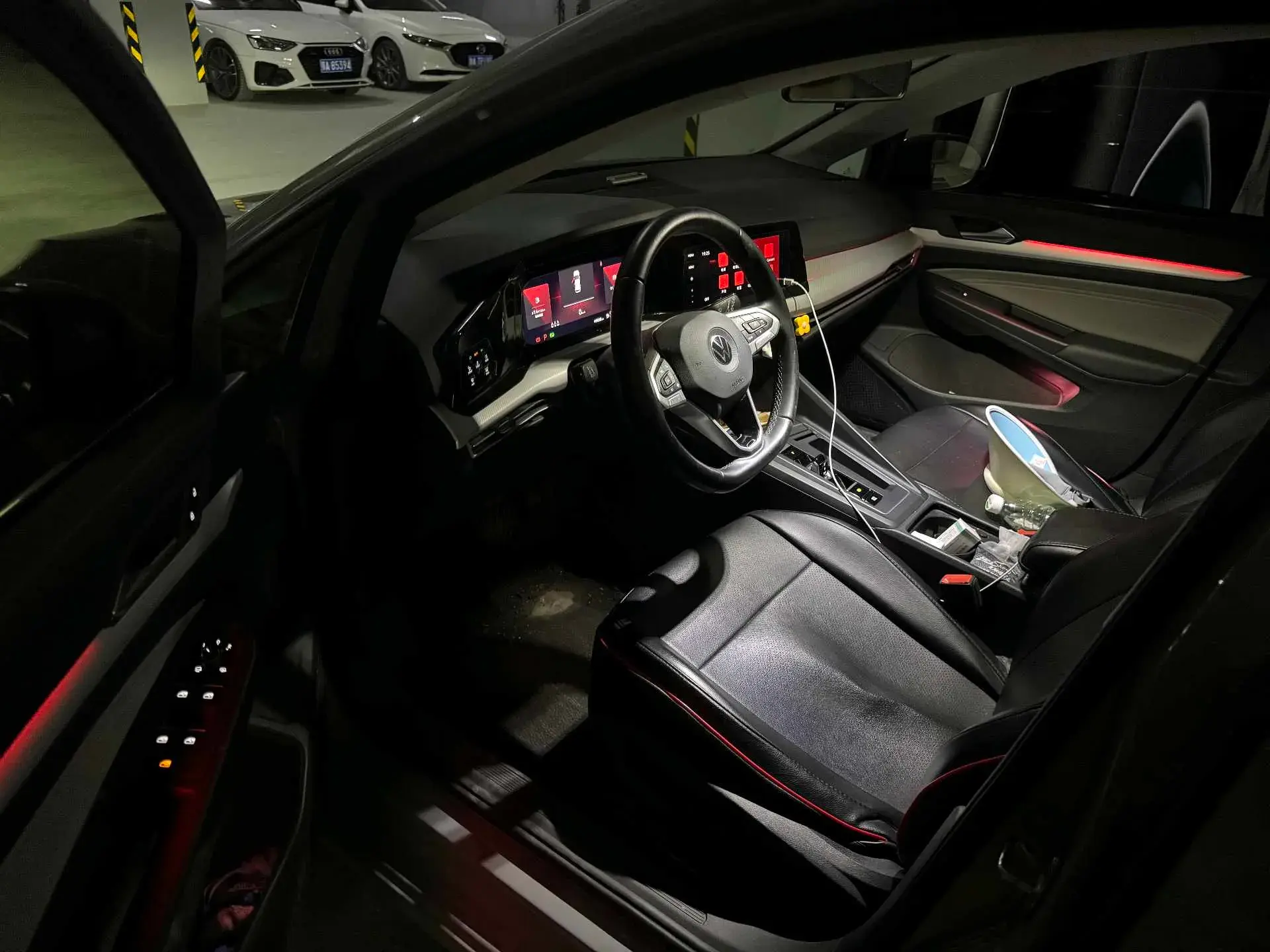 2021 VOLKSWAGEN GOLF thumbnail 3