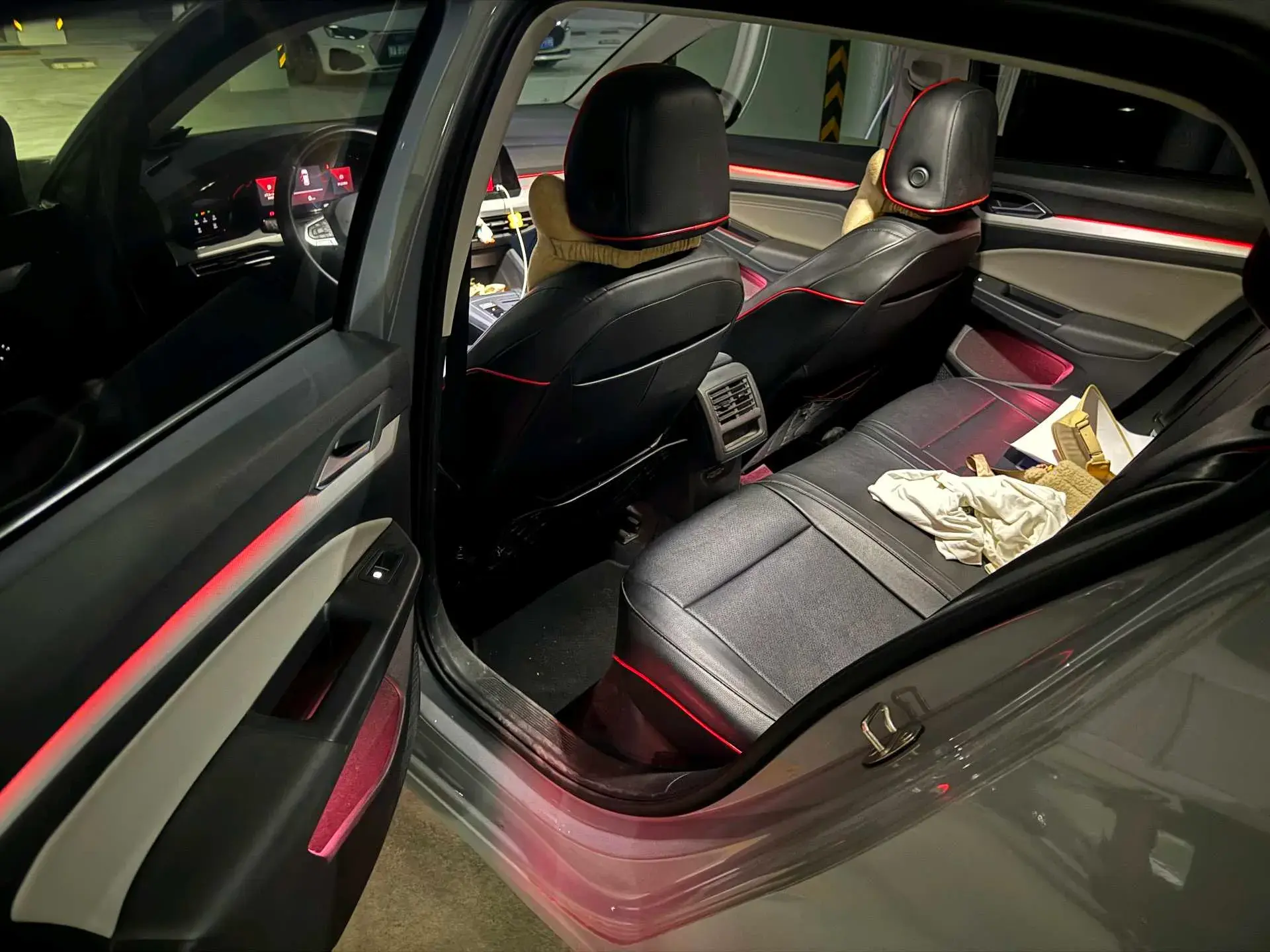 2021 VOLKSWAGEN GOLF thumbnail 4