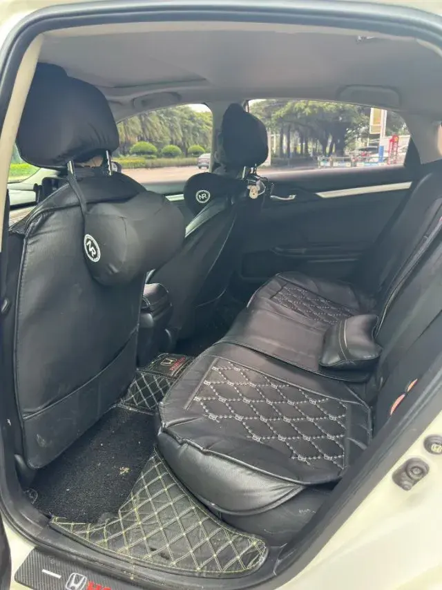 2019 HONDA CIVIC thumbnail 4