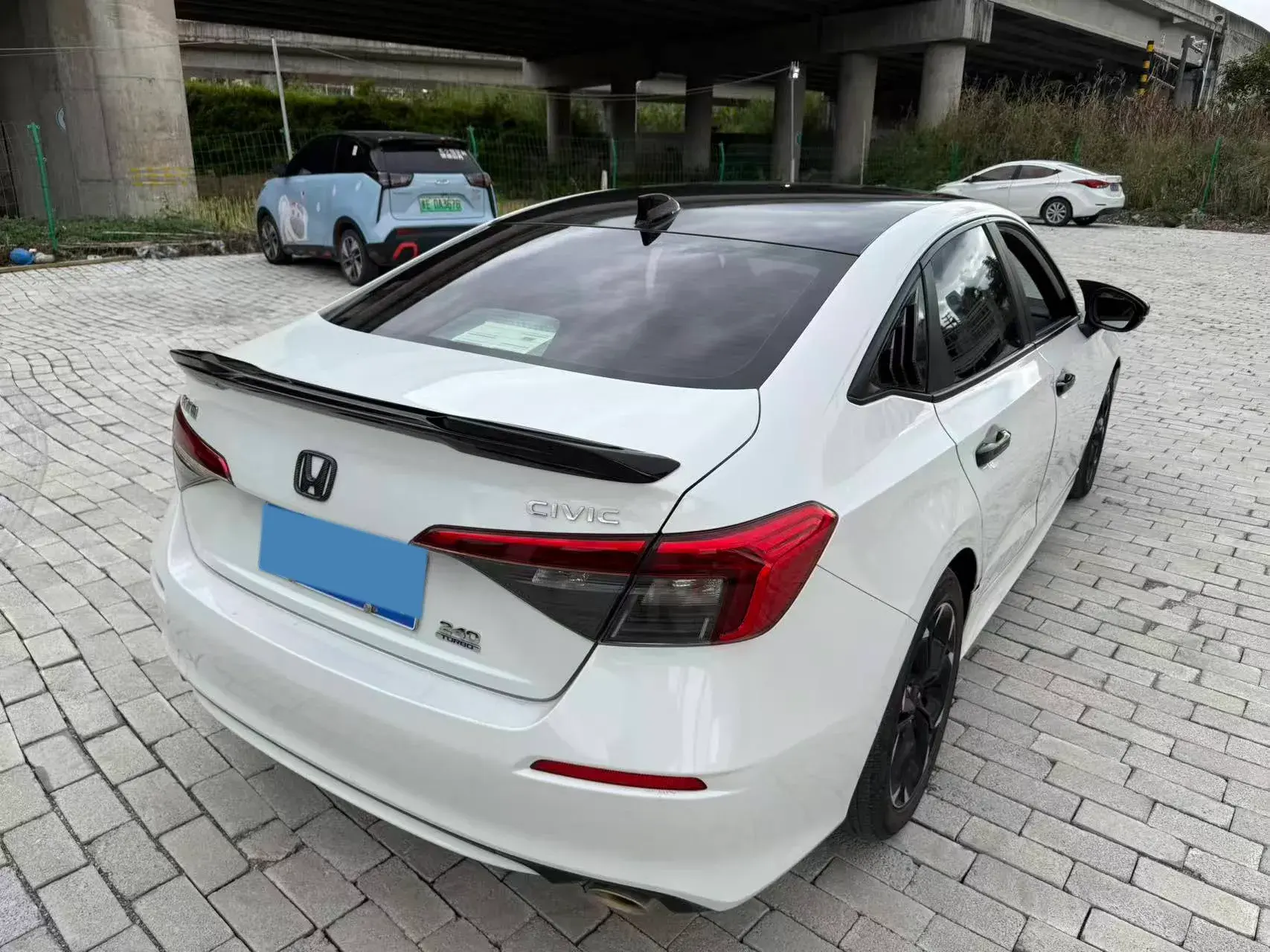 2022 HONDA CIVIC thumbnail 4