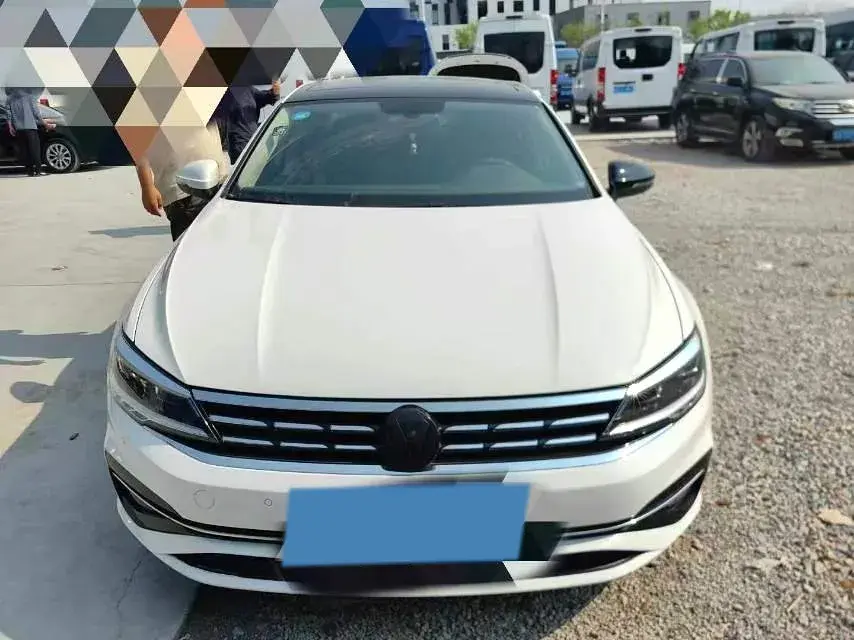 2019 VOLKSWAGEN LAMANDO thumbnail 2