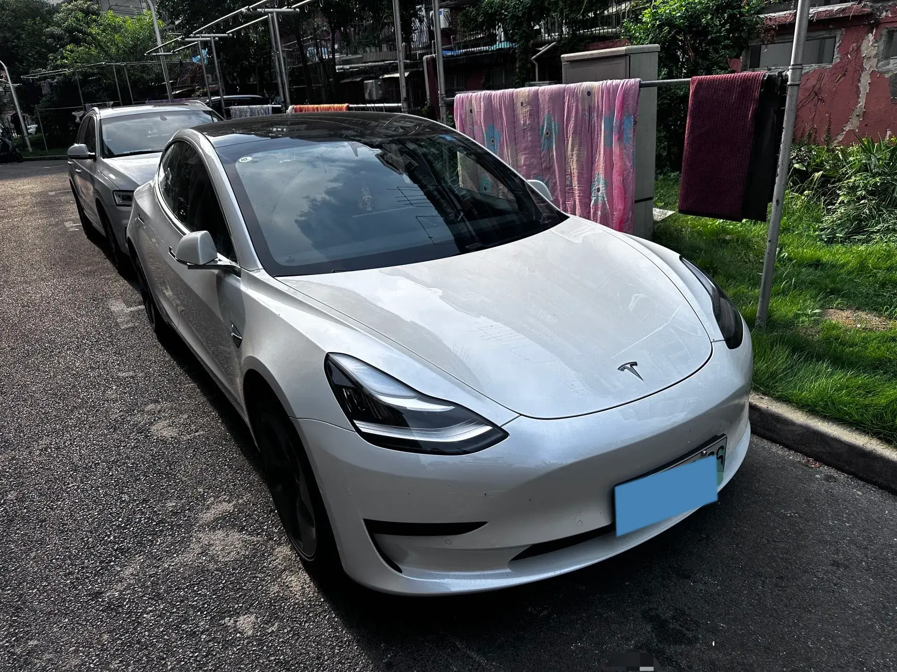 2020 TESLA MODEL thumbnail 3