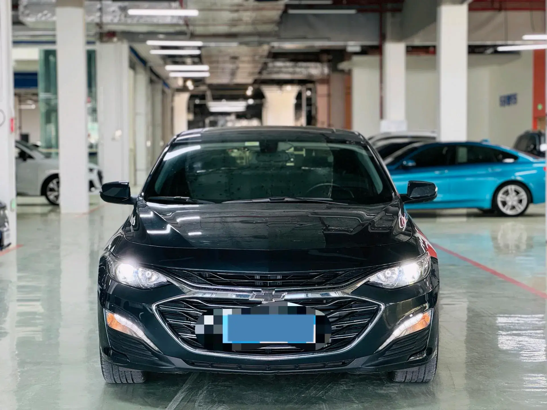 2021 CHEVROLET MALIBU thumbnail 2