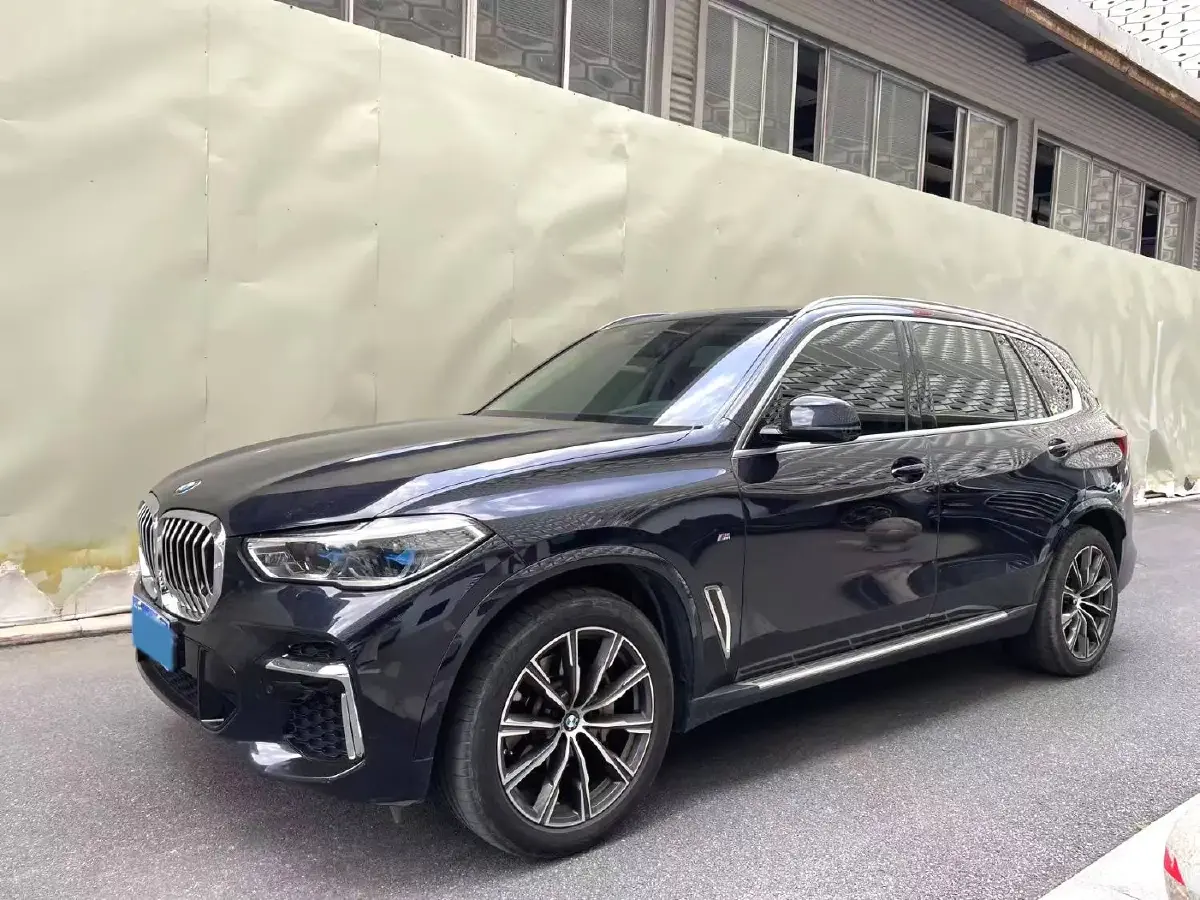 2022 BMW X5 2.0T 245HP L4 8AT