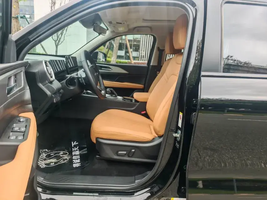 2023 HAVAL H5 thumbnail 4