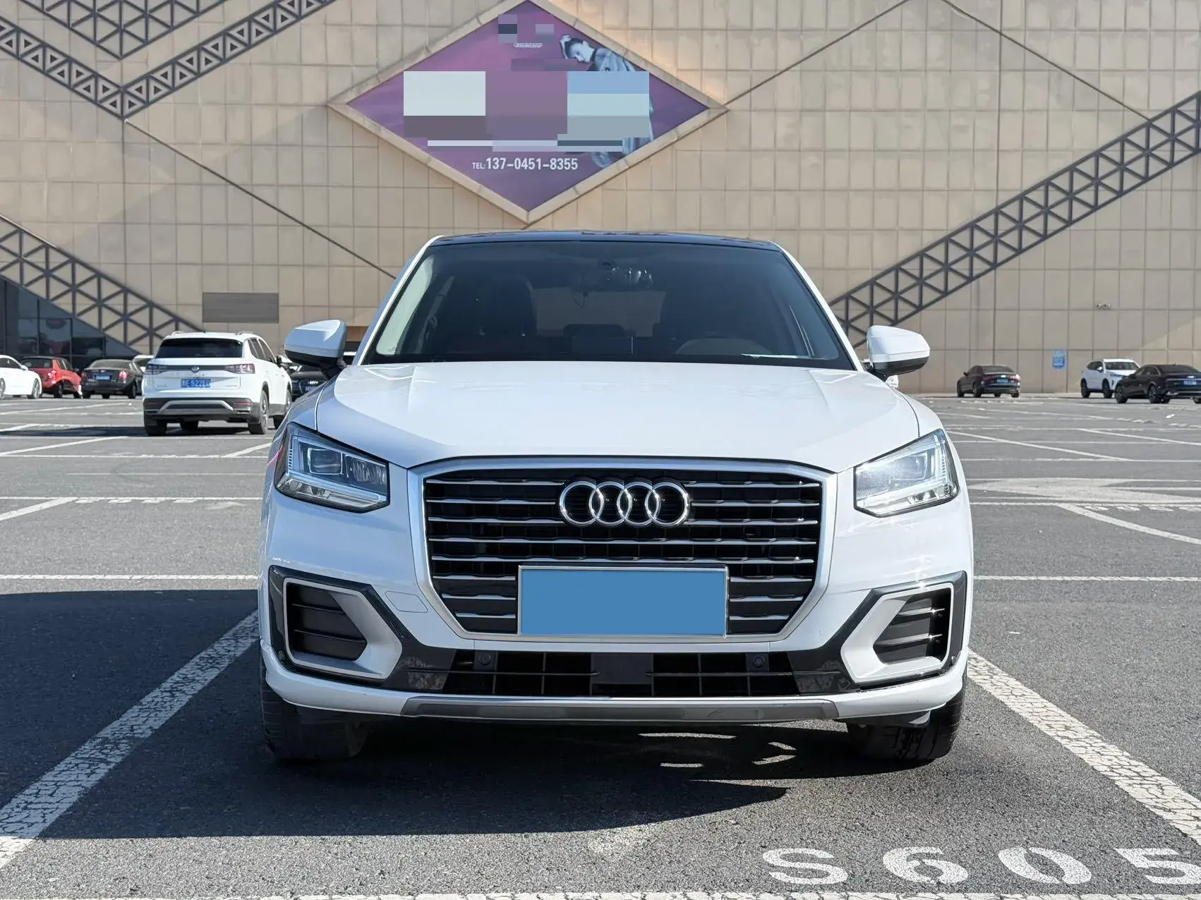 2021 AUDI Q2L thumbnail 2