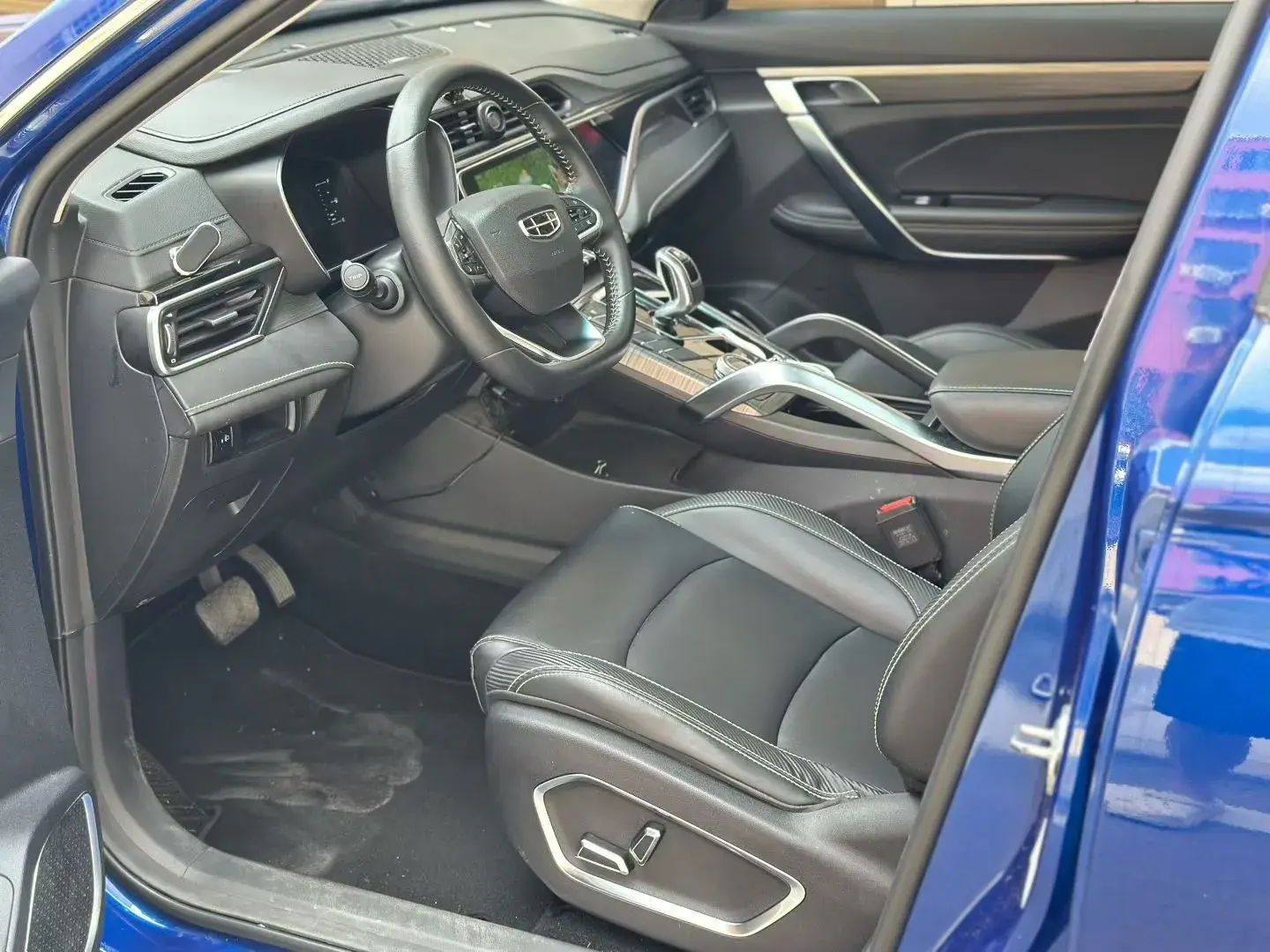 2020 GEELY AZKARRA thumbnail 4