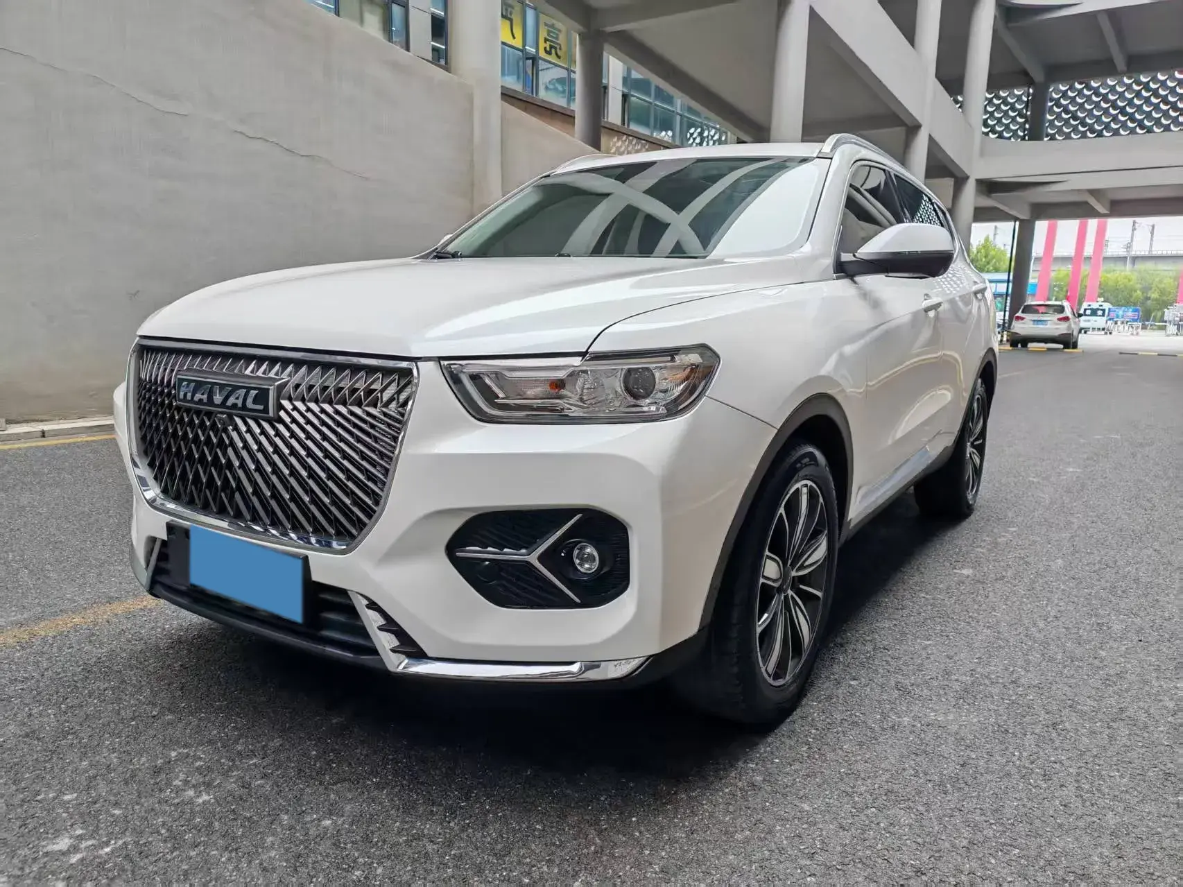 2021 HAVAL H6 view 1