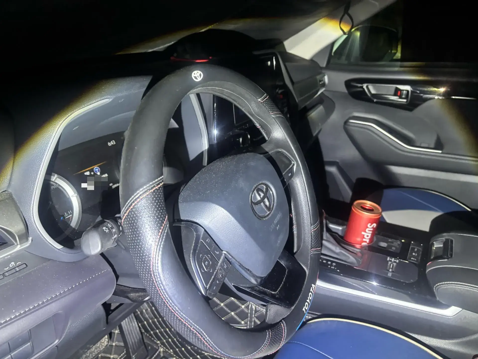 2023 TOYOTA HIGHLANDER thumbnail 3