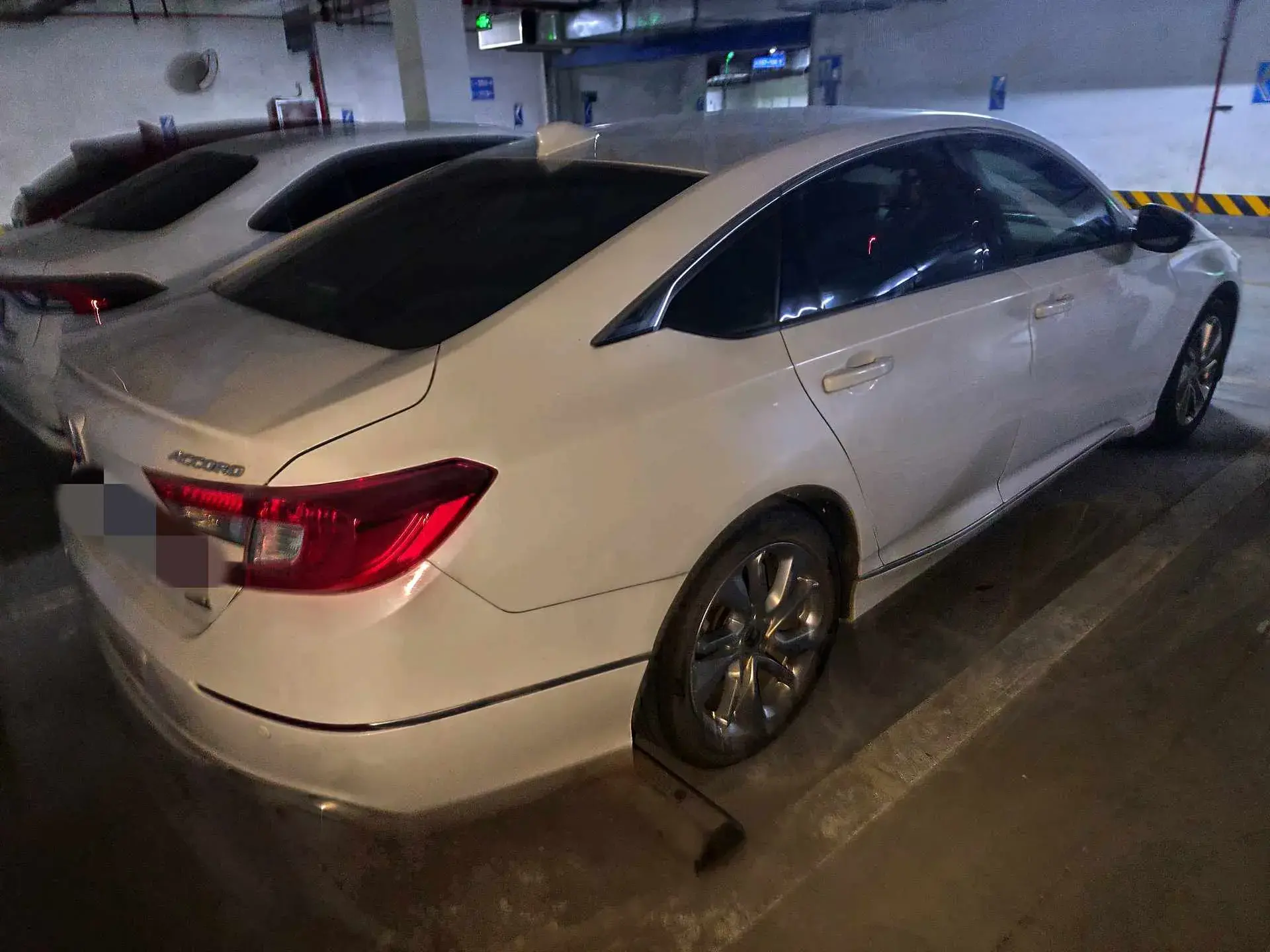 2018 HONDA ACCORD thumbnail 3