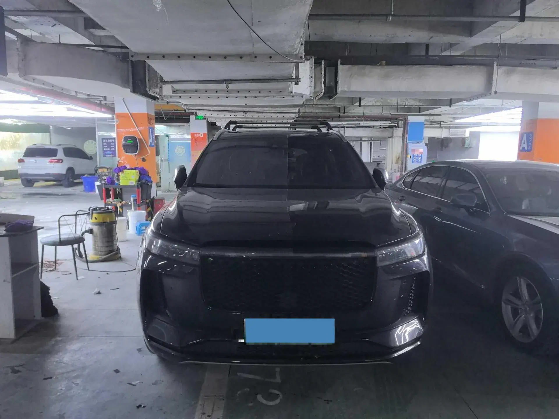 2020 LI ONE thumbnail 2