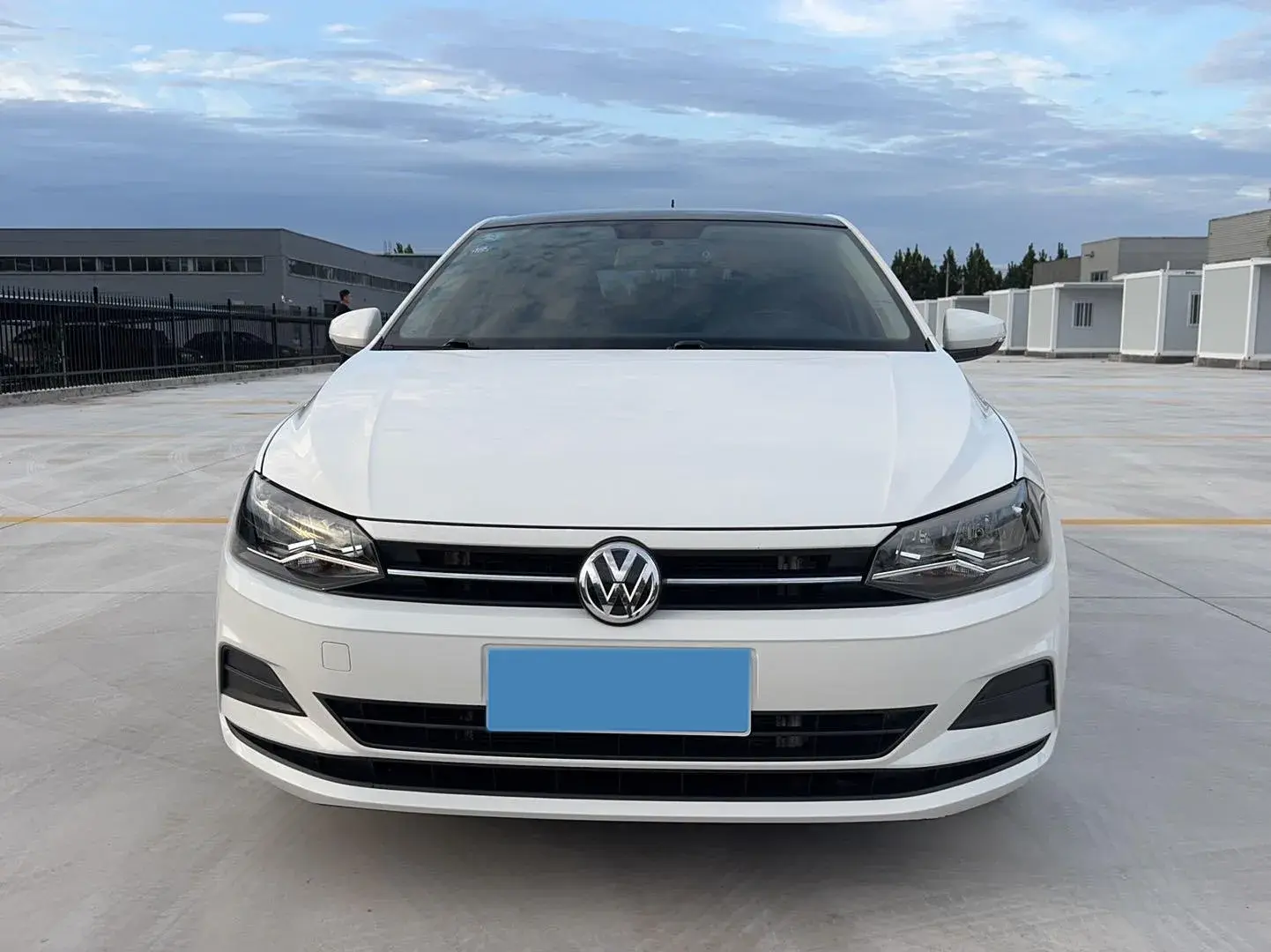 2019 VOLKSWAGEN POLO thumbnail 2