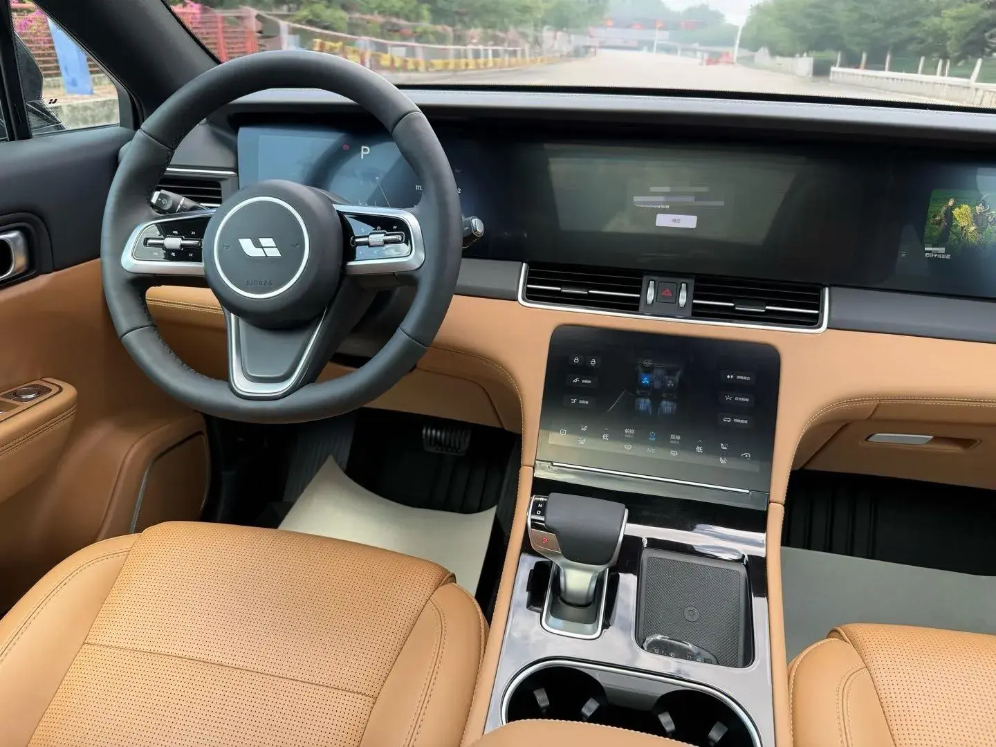 2021 LI ONE thumbnail 2