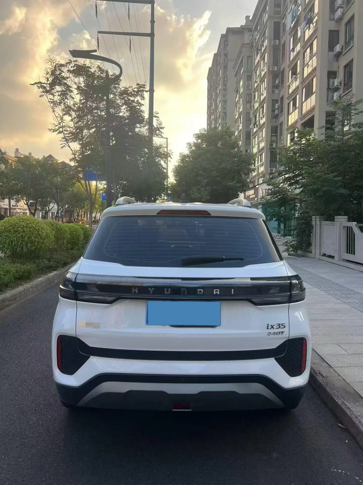 2021 HYUNDAI IX35 thumbnail 4