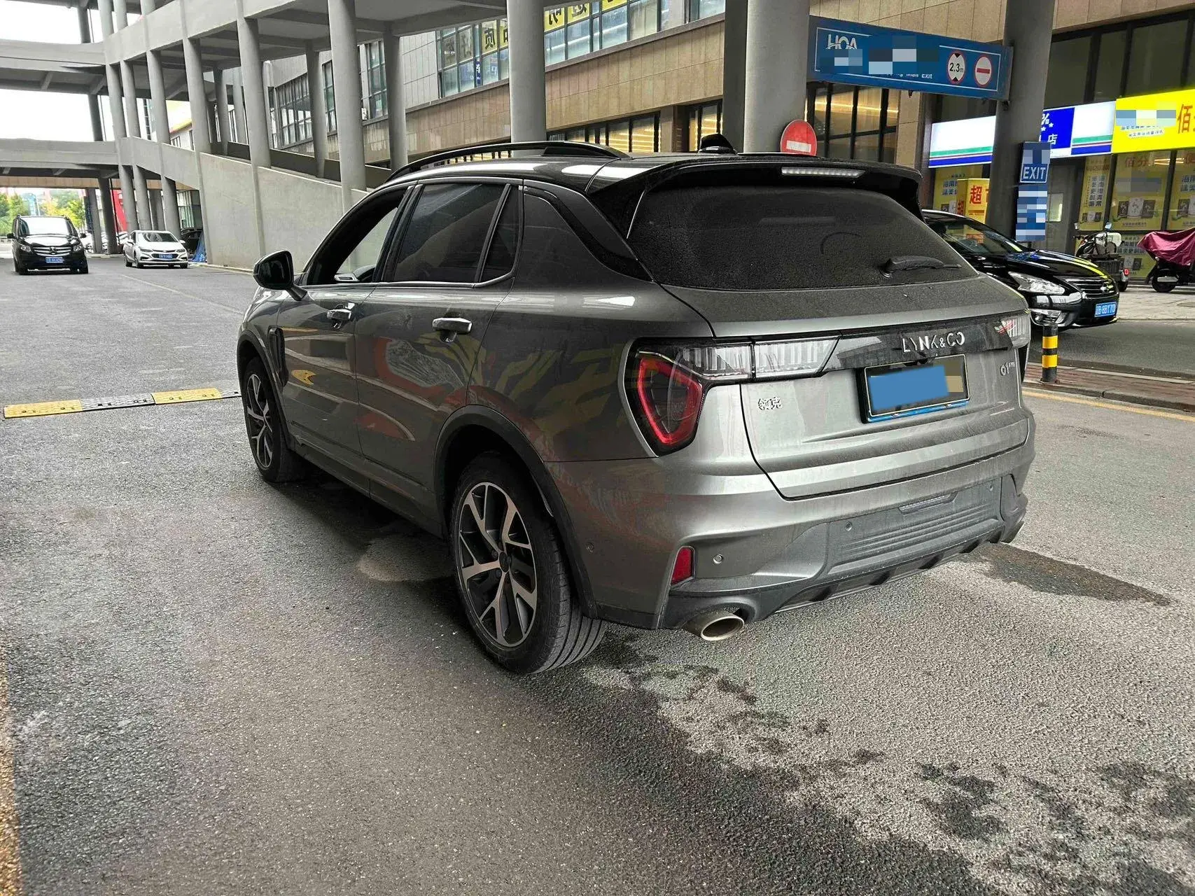 2021 LYNK&CO 01 thumbnail 3