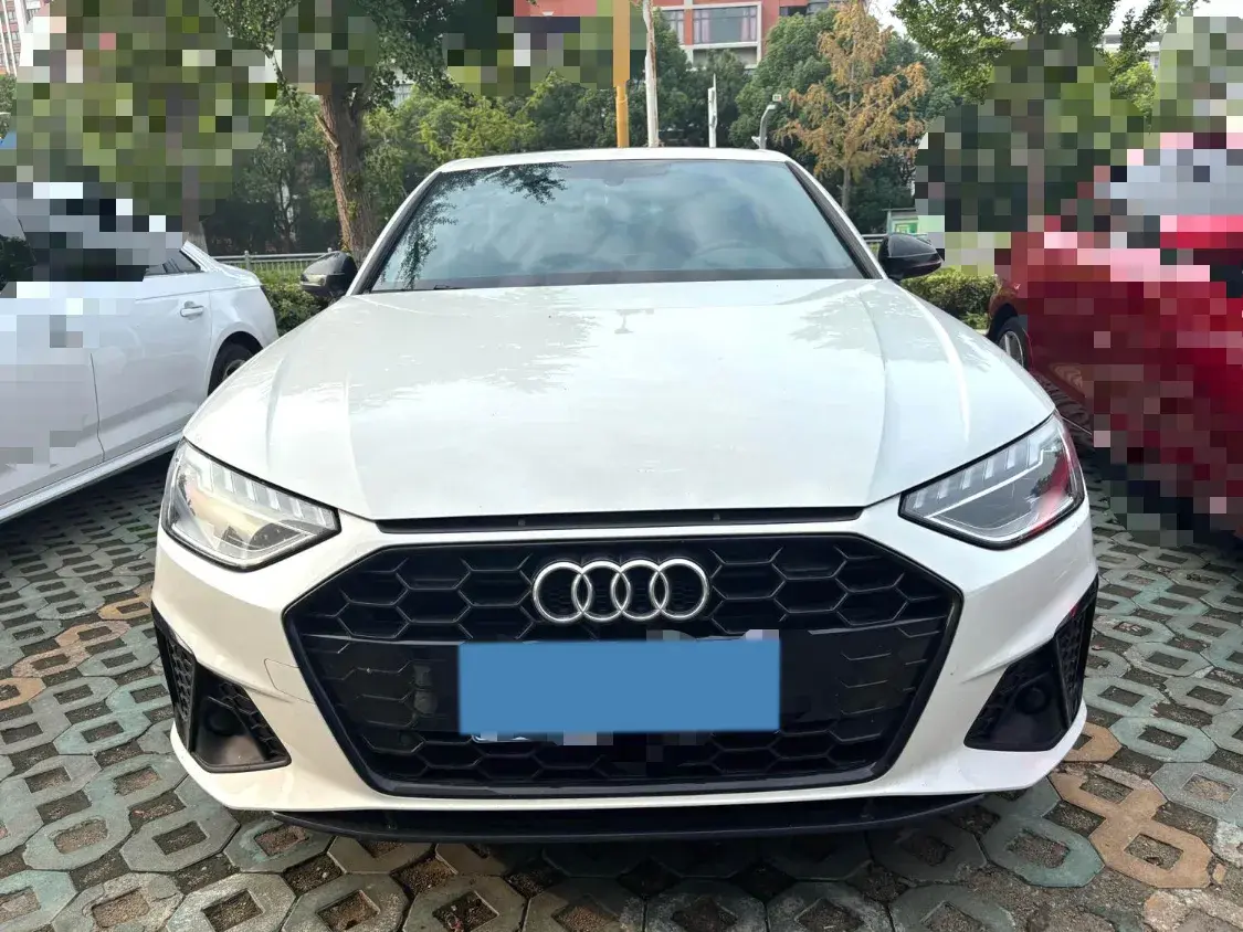 2024 AUDI A4L thumbnail 2