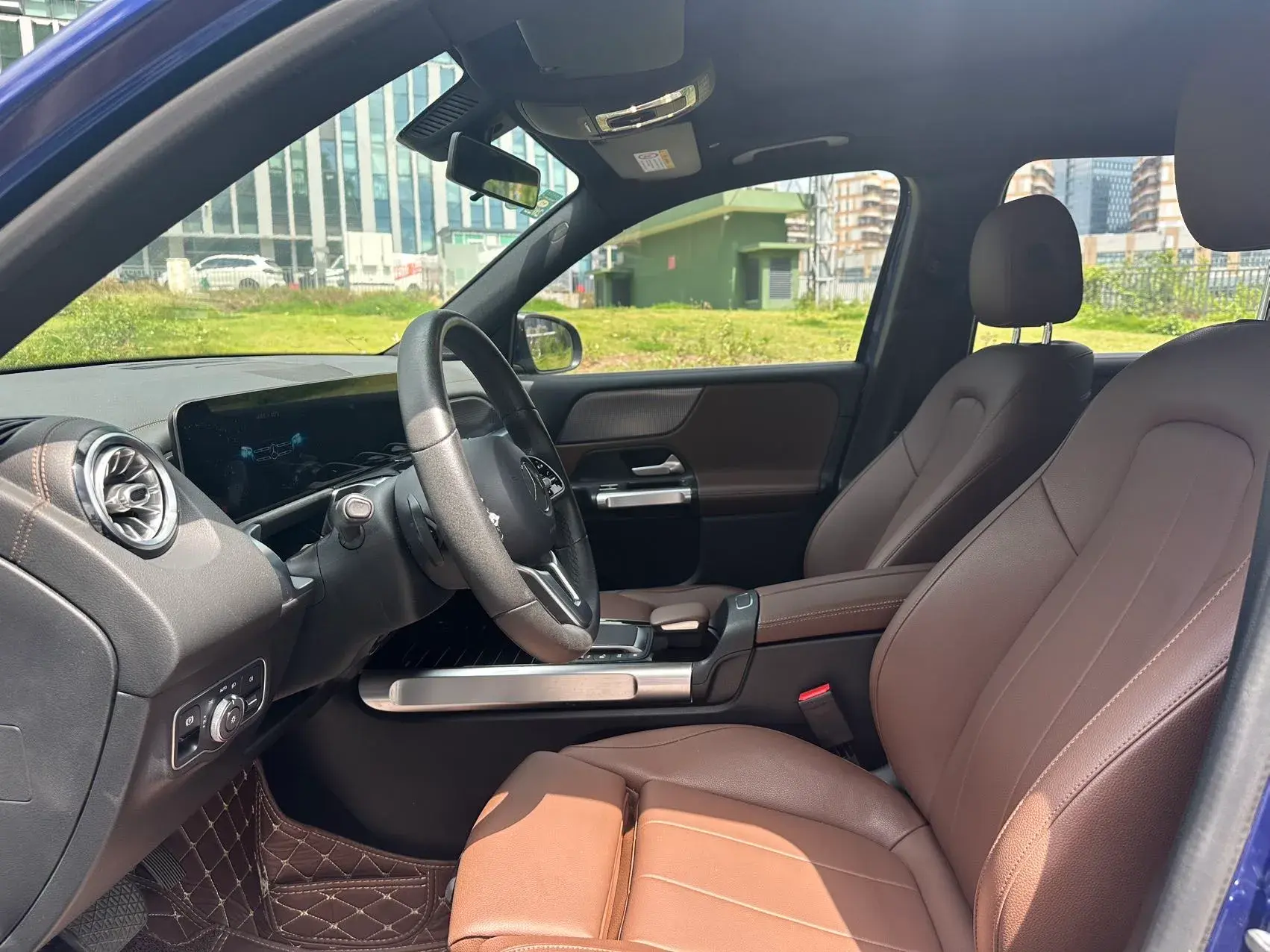 2020 MERCEDES-BENZ GLB thumbnail 4