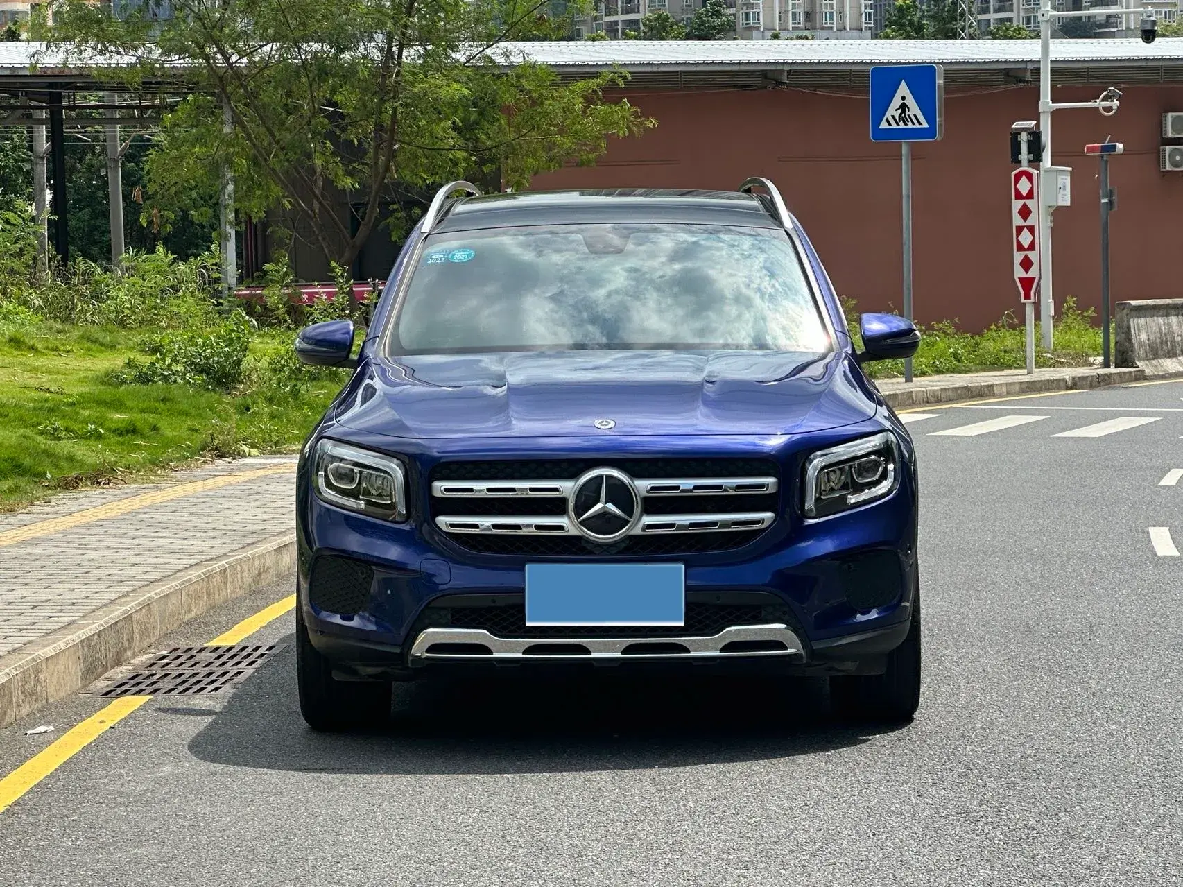 2020 MERCEDES-BENZ GLB thumbnail 2