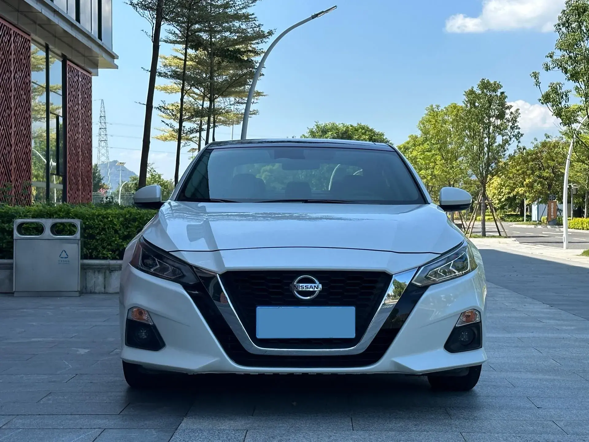 2021 NISSAN TEANA thumbnail 3