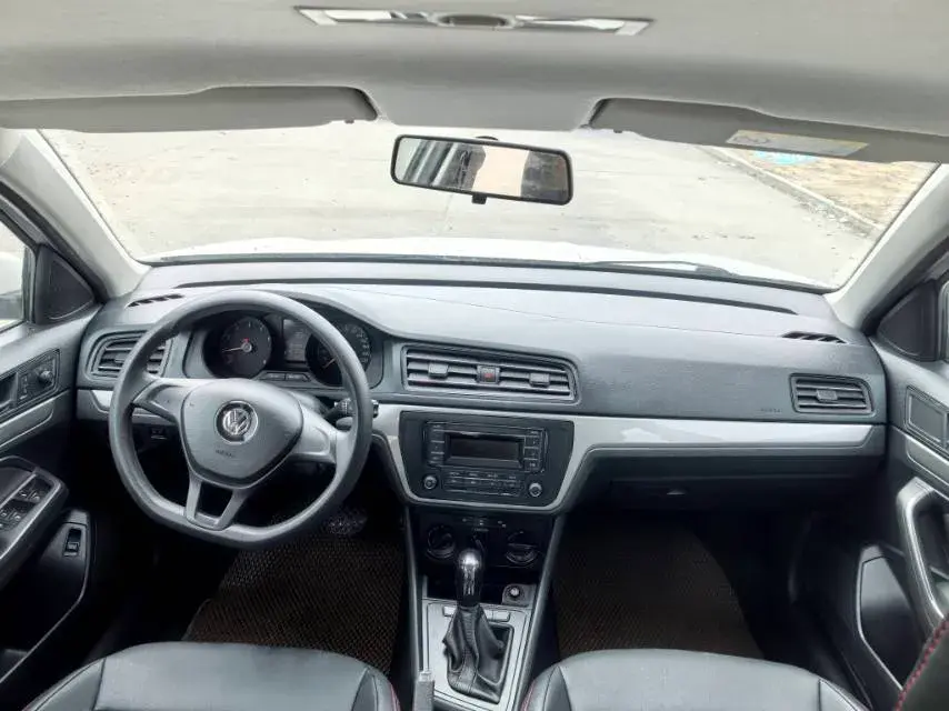 2019 VOLKSWAGEN LAVIDA thumbnail 4