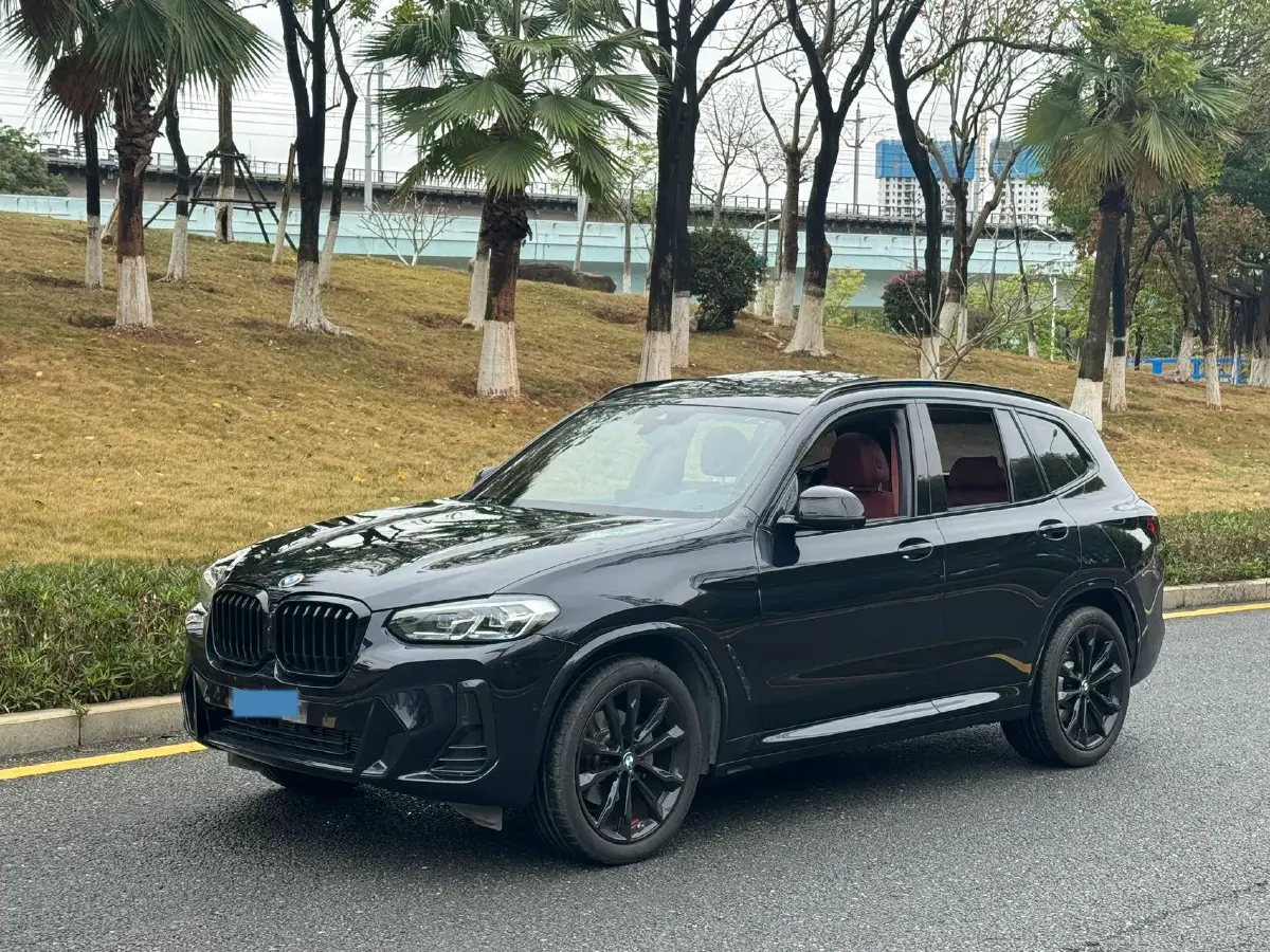 2022 BMW X3 2.0T 252HP L4 8AT