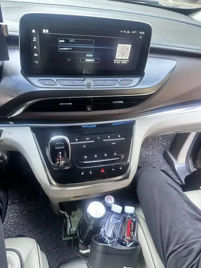 2021 BUICK GL8 thumbnail 4