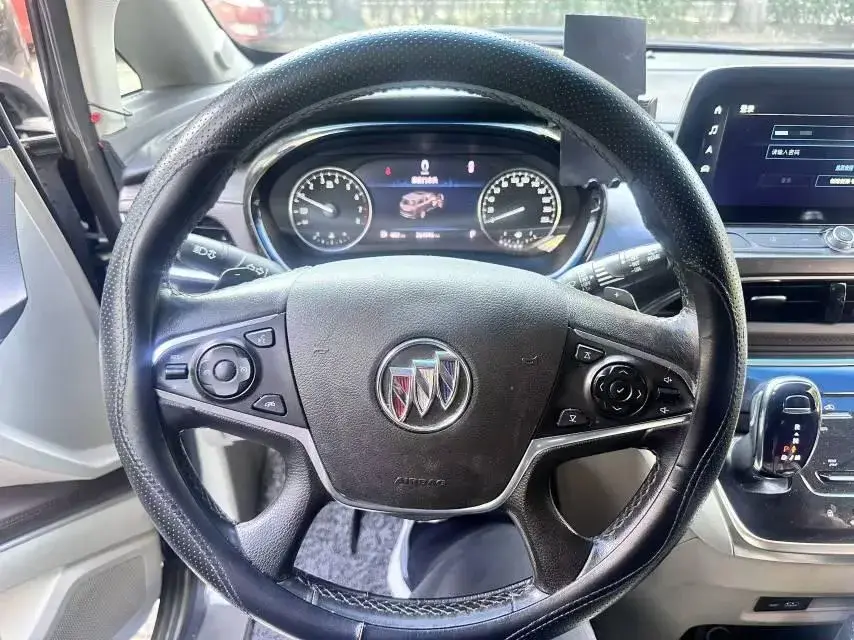 2021 BUICK GL8 thumbnail 3