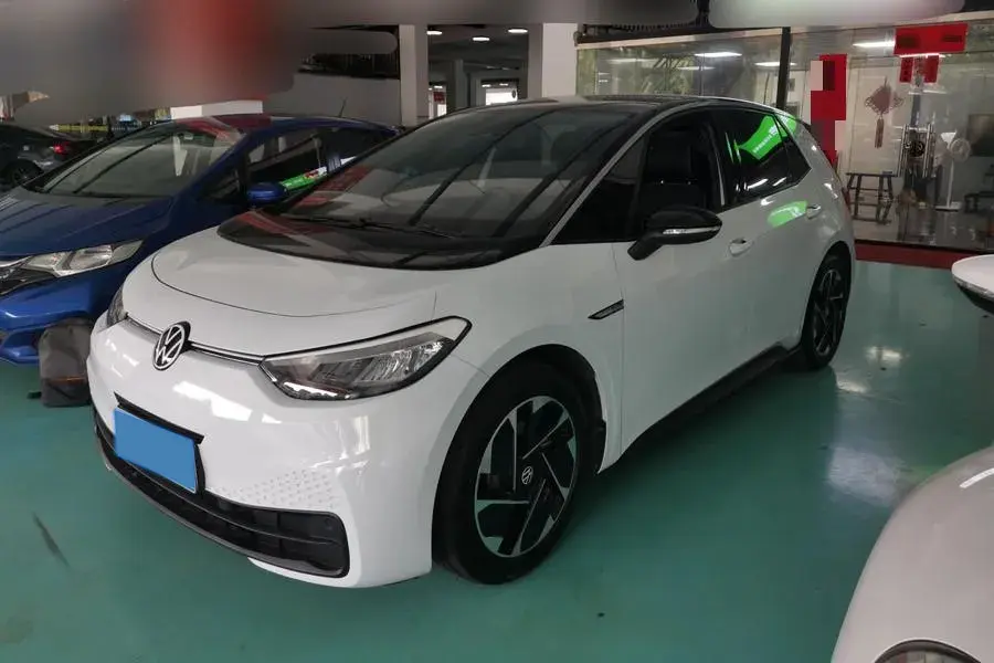 2024 VOLKSWAGEN ID.3 view 1