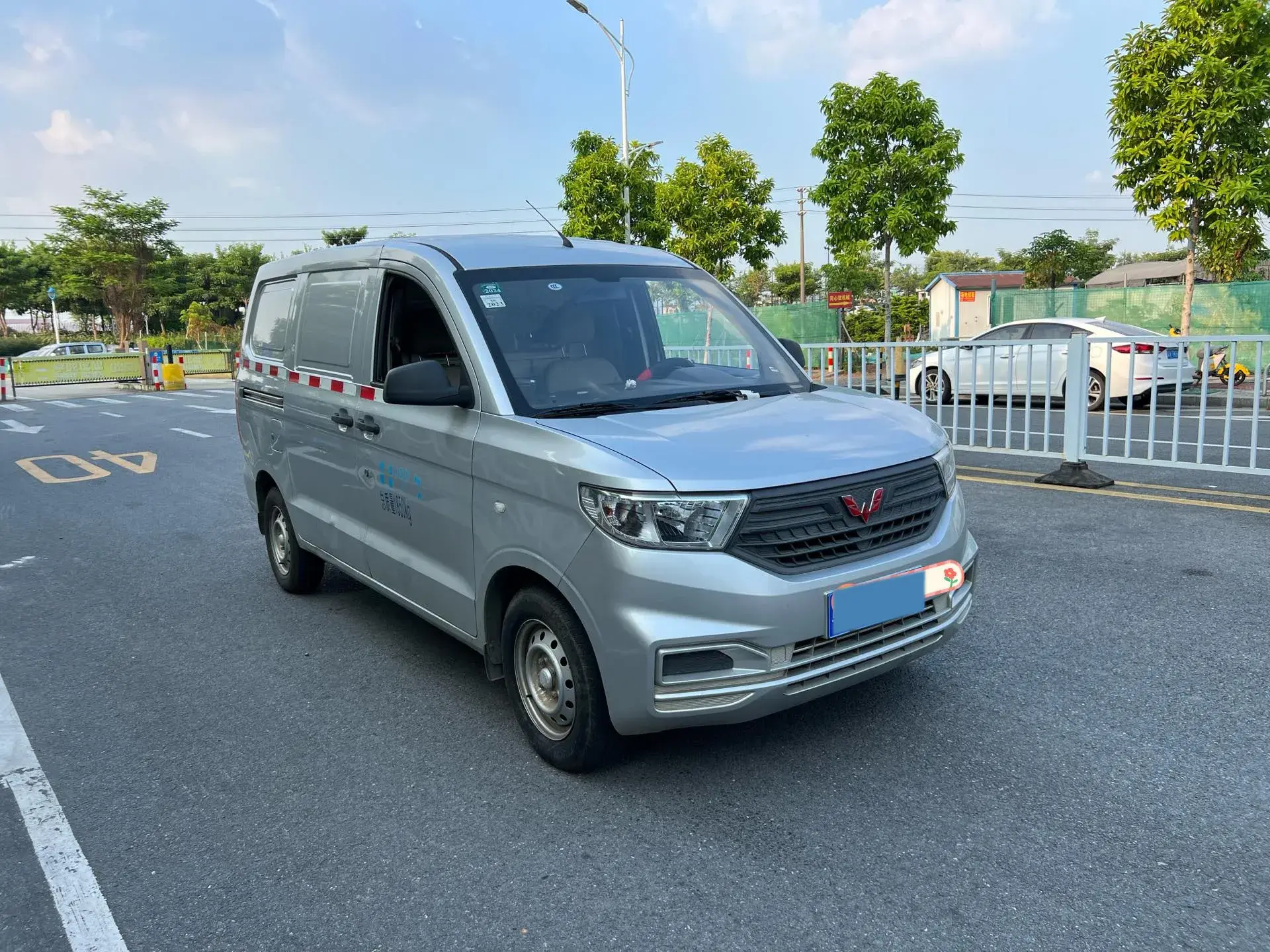 2021 WULING HONGGUANG thumbnail 4