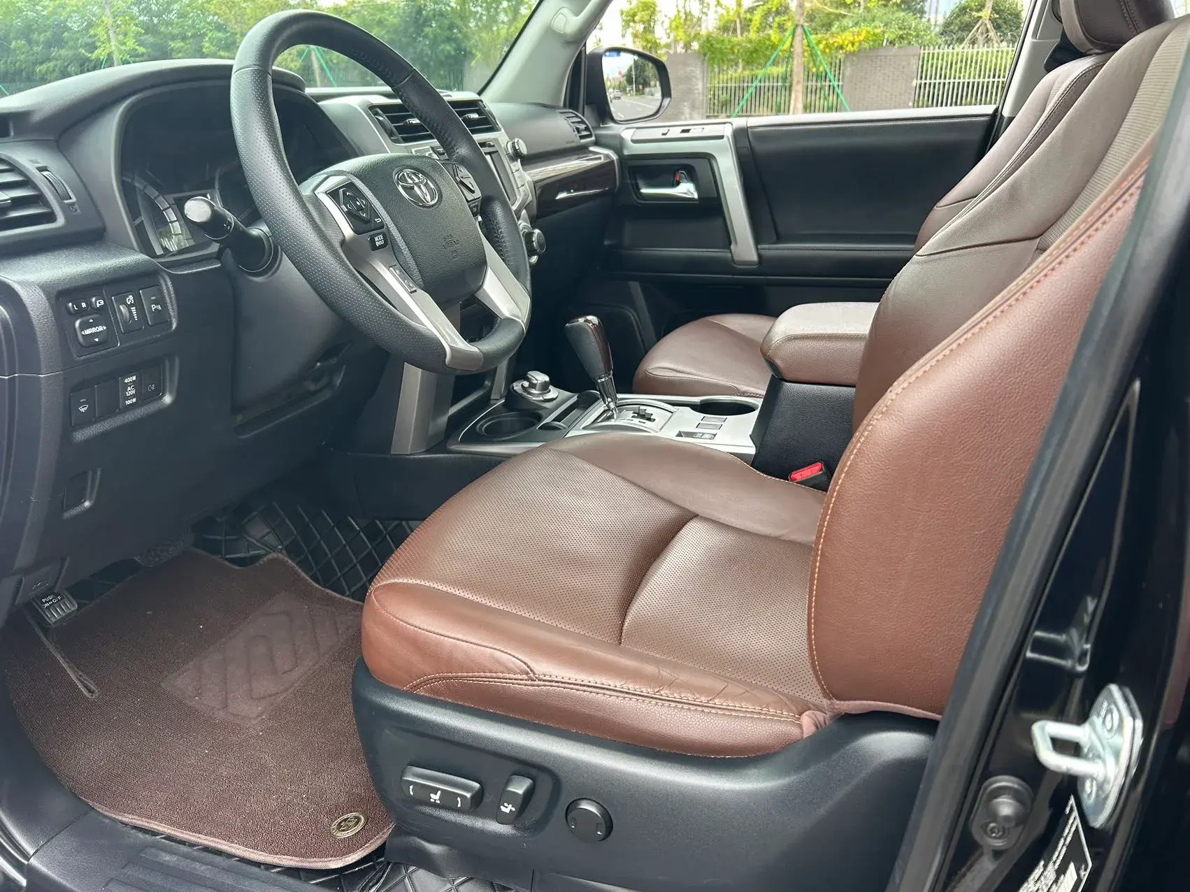 2023 TOYOTA HIGHLANDER thumbnail 4