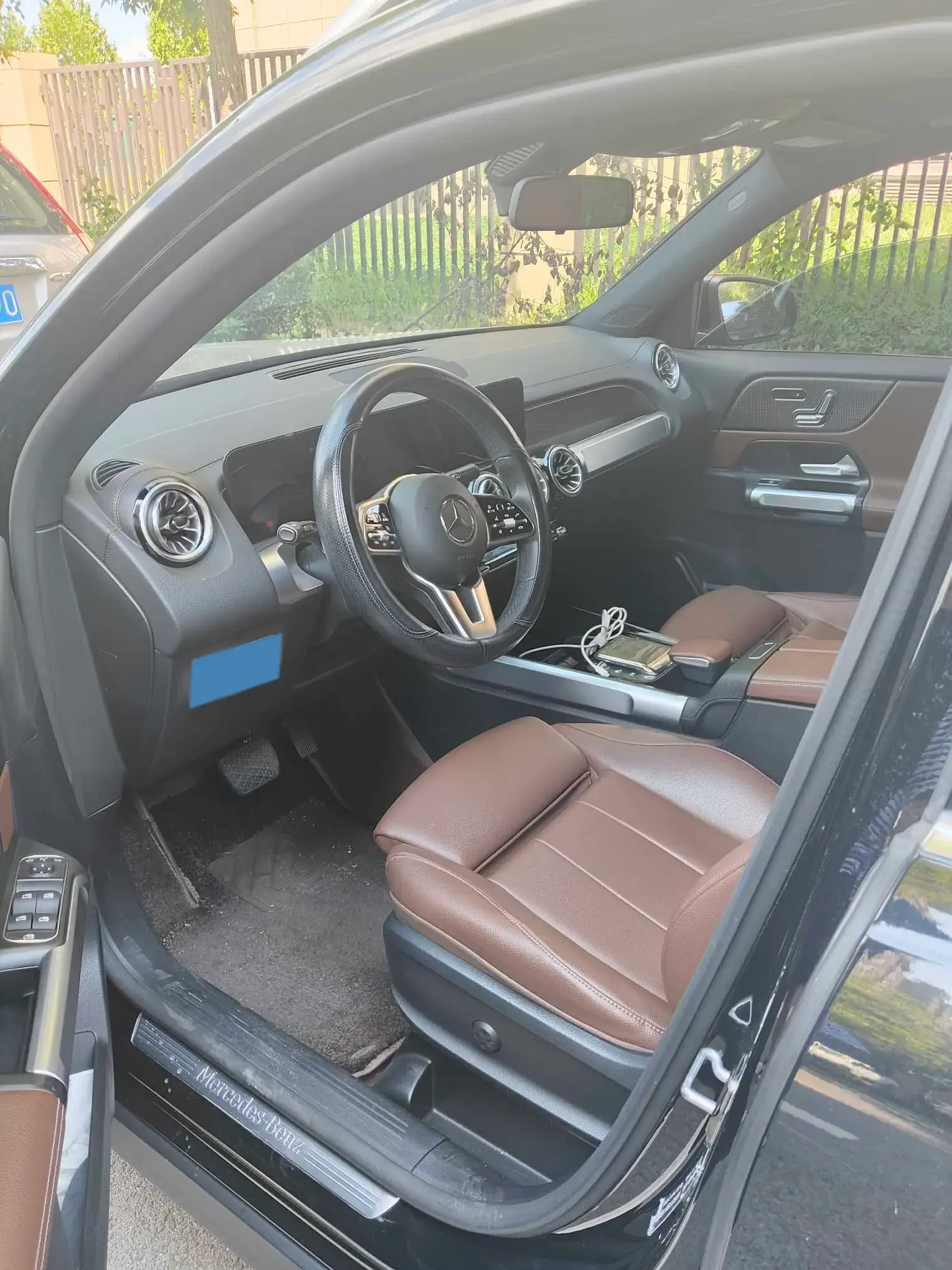 2021 MERCEDES-BENZ GLB thumbnail 4