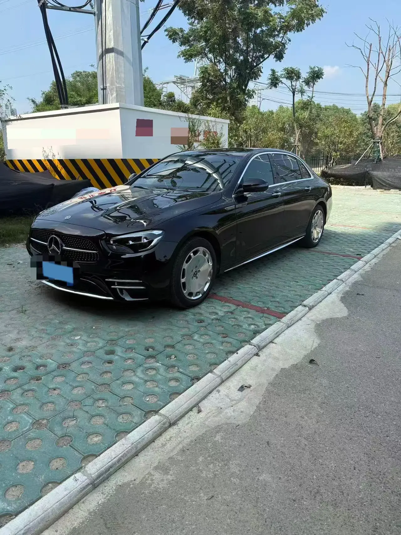 2021 MERCEDES-BENZ E view 1